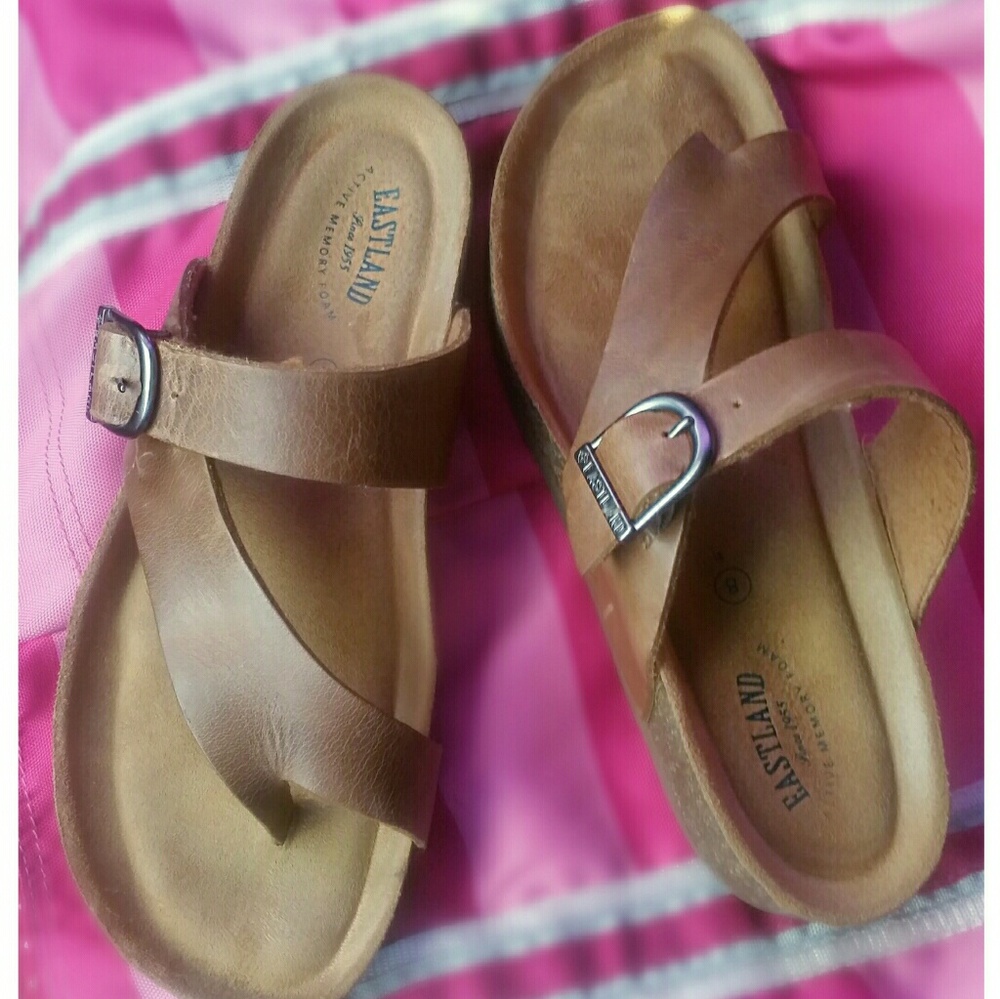 Eastland women's sandals